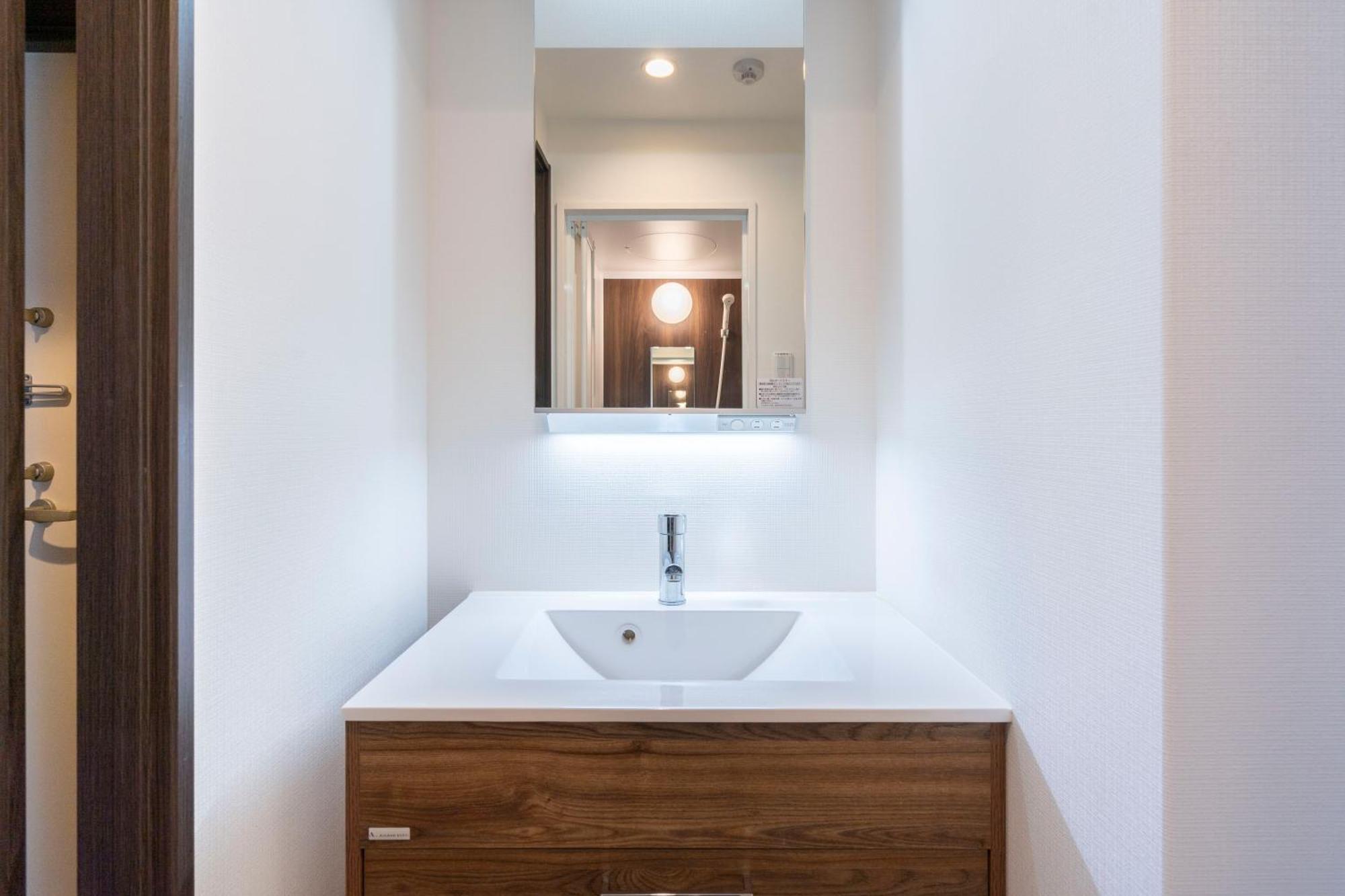 Grandia Shinsaibashi Apartment Osaka Exterior photo